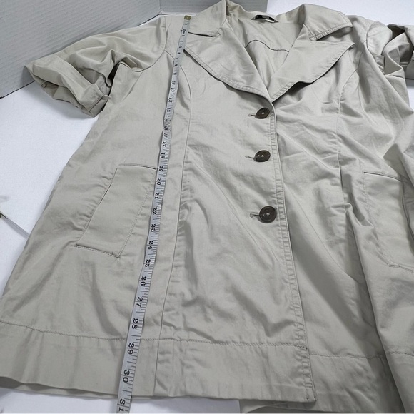 CAbi jacket style 777 Sandy Trench Coat khaki cream color size 8 no belt - Picture 4 of 14